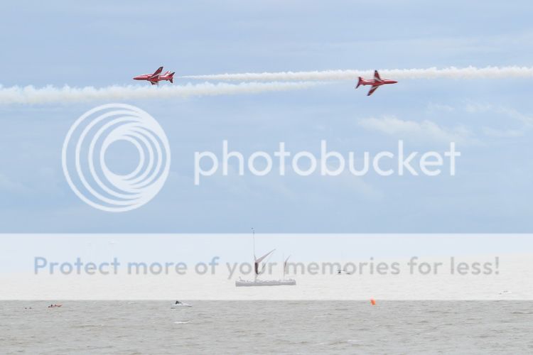http://i478.photobucket.com/albums/rr141/Deetektor/Clacton%20Airshow%202015/C%204_zps1sj9zisz.jpg