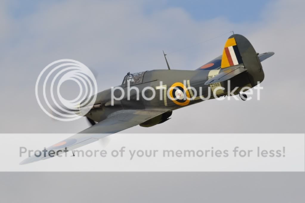 http://i478.photobucket.com/albums/rr150/crocknut/Shuttleworth%20Pageant%202010/HawkerSeaHurricaneZ705115.jpg